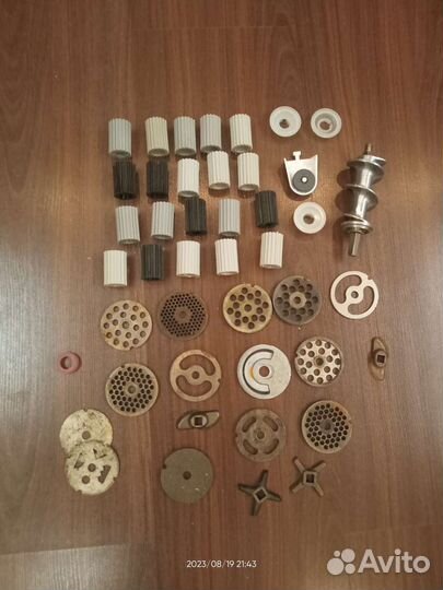 Зап части к мясорубке (элек-я)