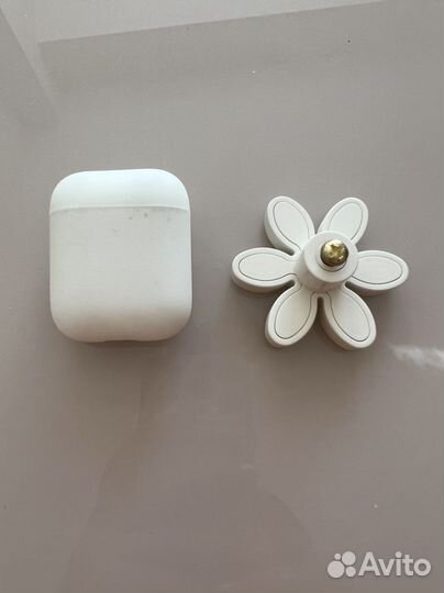 Мебельные ручки в детскую новые