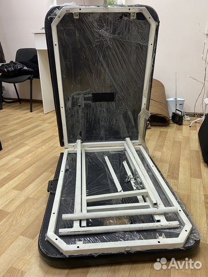 Массажная кушетка