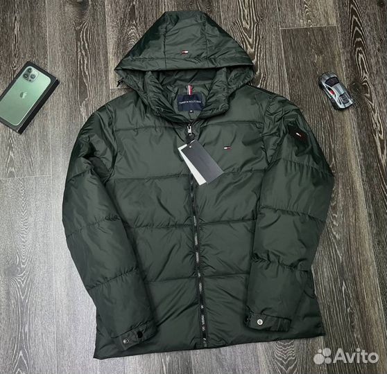 Легкие куртки Tommy Hilfinger спортивные