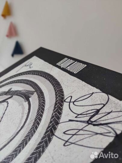 Blaqk Audio Trop D'Amour винил с автографами