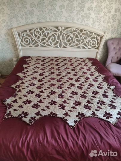 Покрывало на 2 х спальную кровать бу