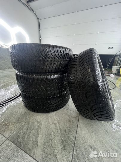 Goodyear UltraGrip Ice+ 215/55 R17
