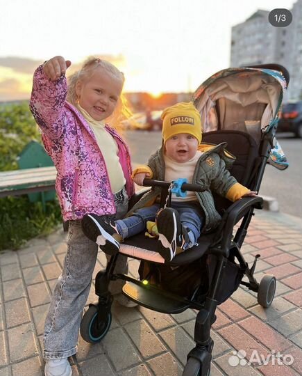 Ветровка для девочки