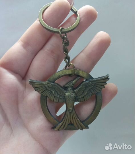 Голодные игры, браслет и брелоки