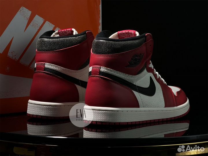 Кроссовки Nike Air Jordan 1 Retro High OG Chicago