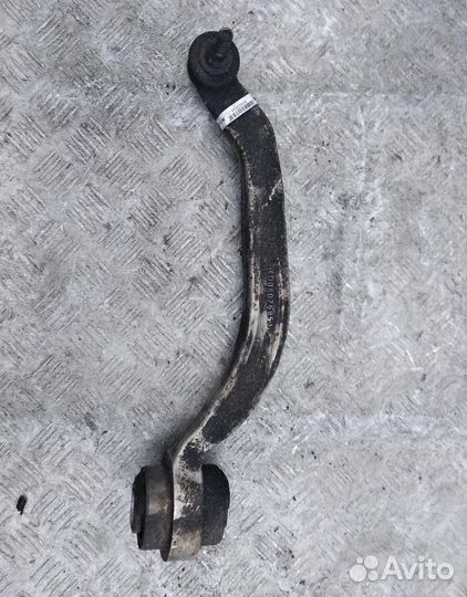 Рычаг передний левый Volkswagen Passat