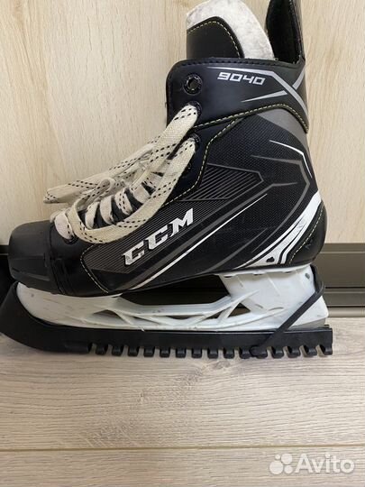 Хоккейные коньки ccm