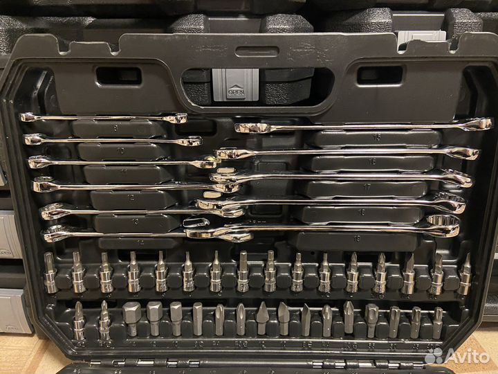 Набор инструментов для авто