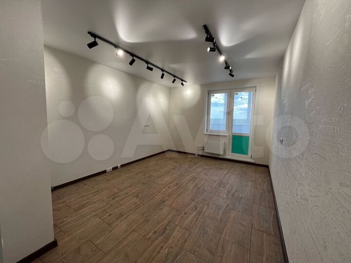 3-к. квартира, 80,9 м², 12/18 эт.