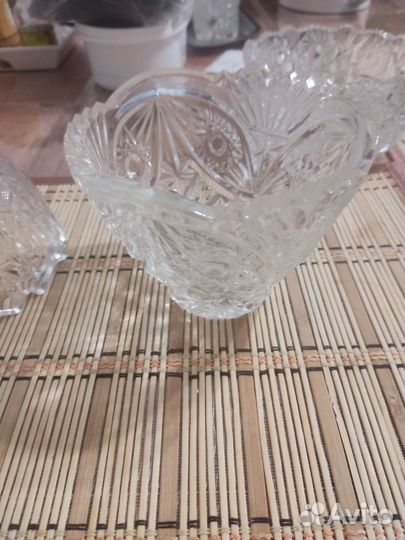 Хрустальная ваза, хрустальные конфетницы, посуда