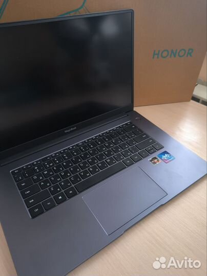 Ноутбук honor MagicBook 15