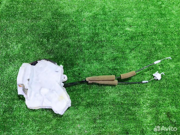 Замок двери задней правой Honda Civic 4D (FD) 2009