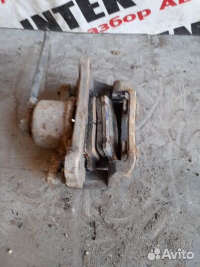 Суппорт передний правый Lifan Solano 2008