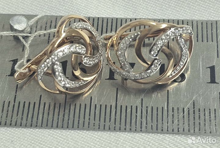 Золотые серьги