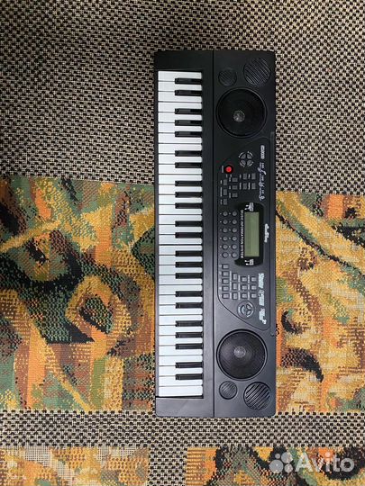 Синтезатор