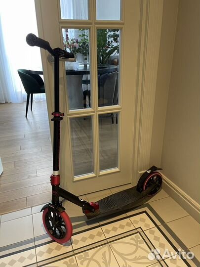 Самокат бу Jogger 230