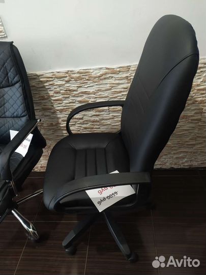Компьютерное кресло, большое, удобное