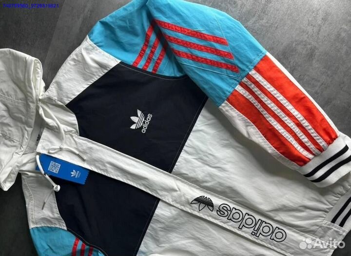 Ветровка Adidas в стиле 90-х (–25%)