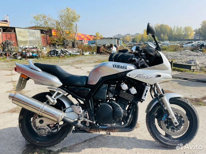 Yamaha FZS600 Fazer