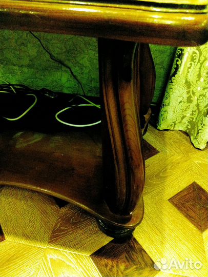 Журнальный стол