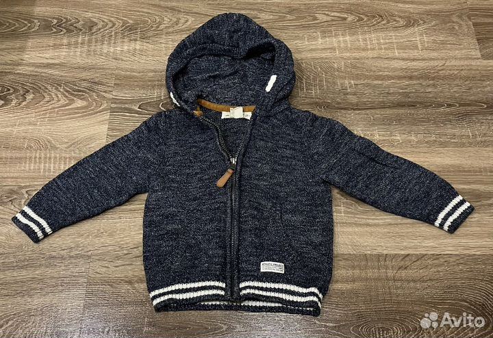Толстовка Н&M на мальчика размер 98/104