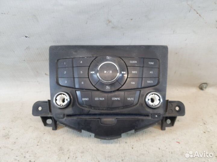 Блок управления Chevrolet Cruze J300 F16D3 2012