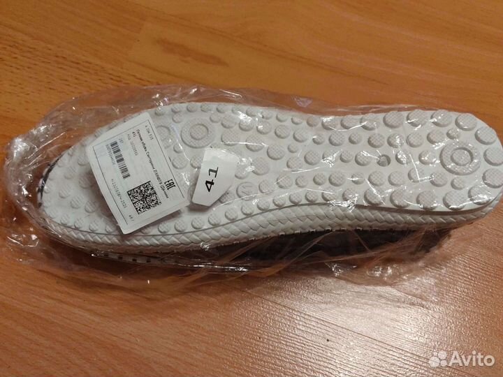Слипоны. Размер 41.Новые
