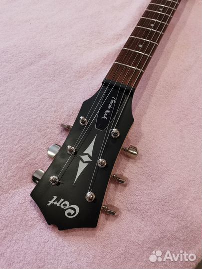Электрогитара Cort CR 50