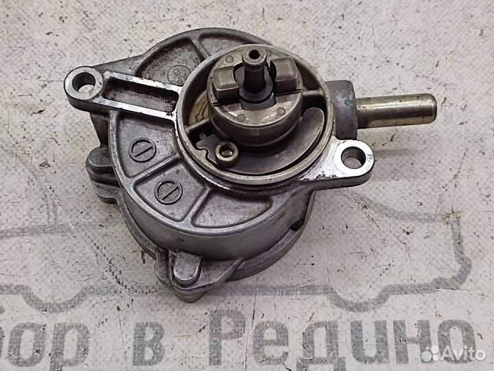 Насос вакуумный w904 Sprinter 611.981