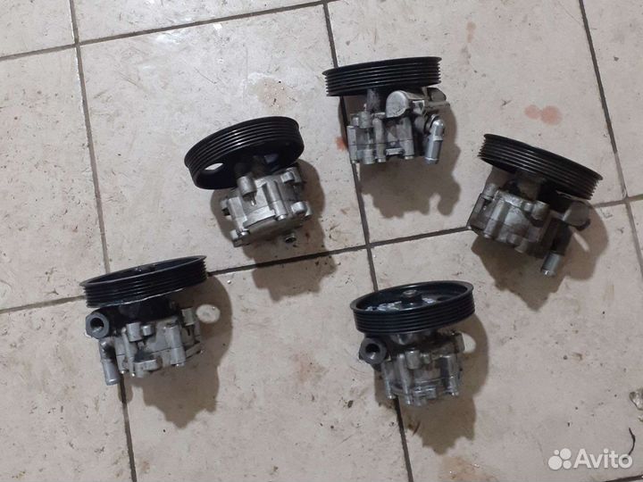 Насос гура Renault Logan 2 Duster Largus