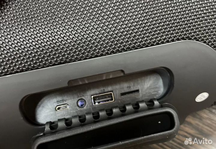 Беспроводная колонка JBL boombox 2