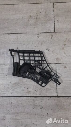 Кронштейн заднего бампера левый Mercedes Gla Class