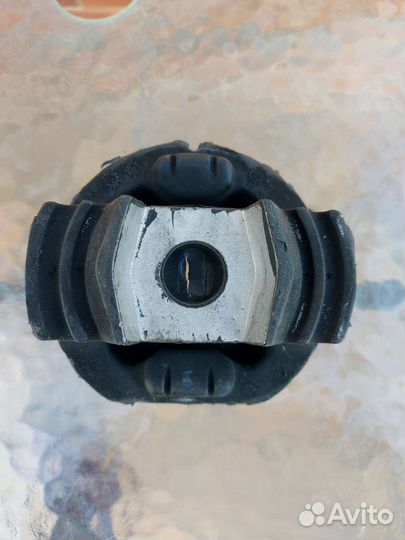 Сайлентблок задней балки mercedes (2 шт.)