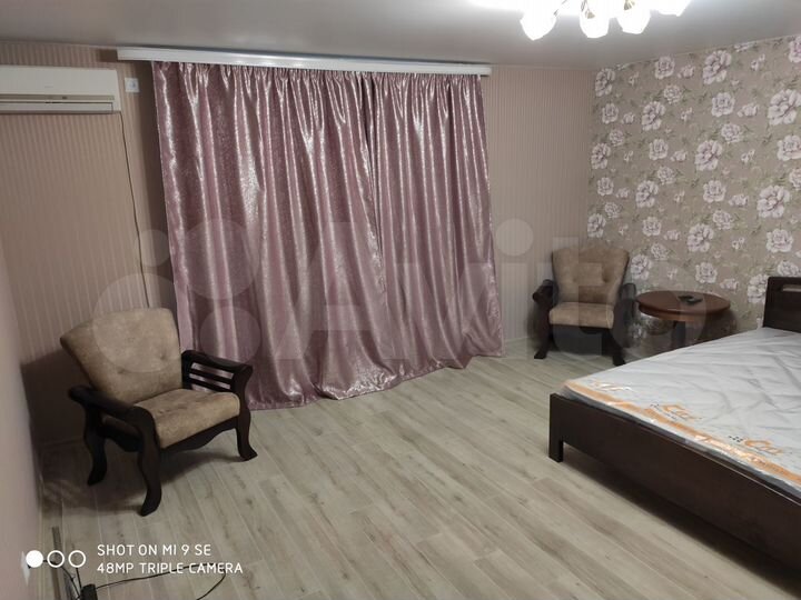 2-к. квартира, 85 м², 2/6 эт.
