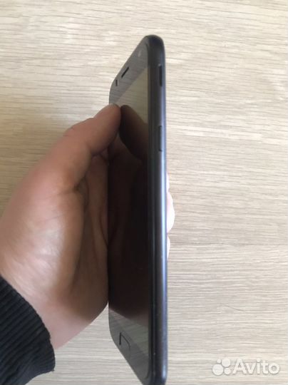 Телефон Samsung j5