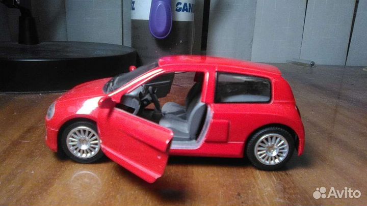 Модель рено