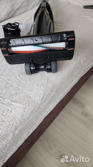 Вертикальный беспроводной пылесос samsung