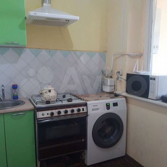 3-к. квартира, 70 м², 1/3 эт.