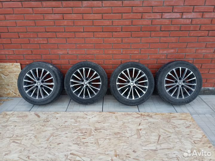 Продам колеса с дисками