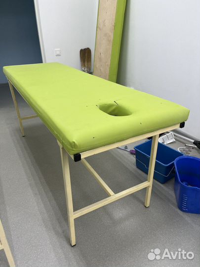 Массажная кушетка стационарная