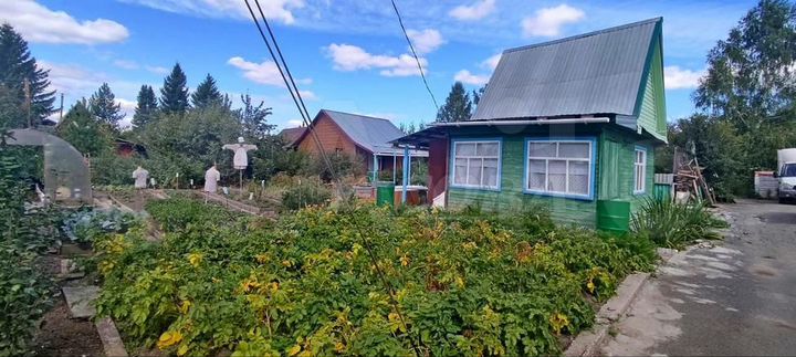 Дача 23 м² на участке 5 сот.