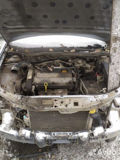 Телевизор Opel Astra H 2008