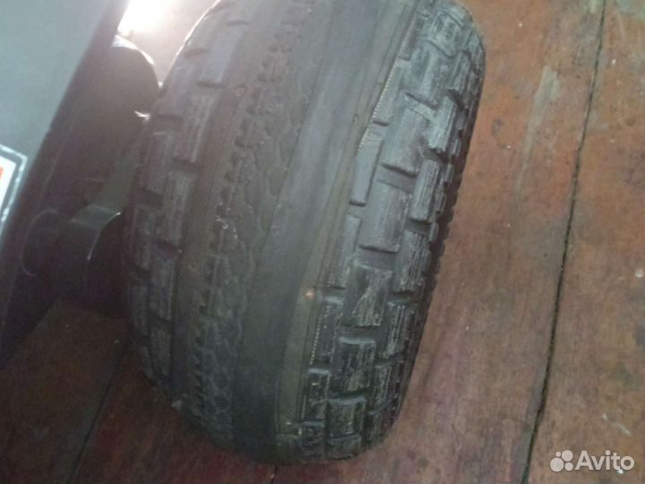 Детский квадроцикл на аккумуляторе