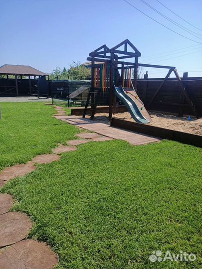 Аренда беседки с мангалом и детской площадкой