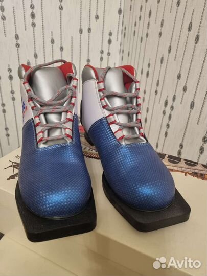 Беговые лыжи