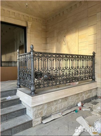 Художественная ковка, литье, перила
