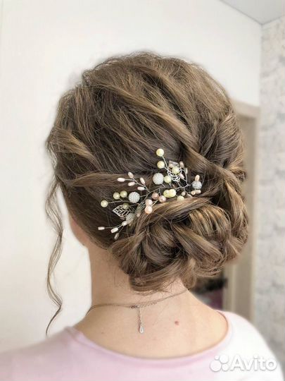 Прическа макияж; парикмахерские услуги