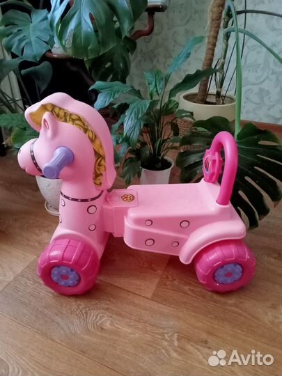 Детская лошадка качалка