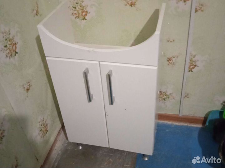 Шкаф под раковину